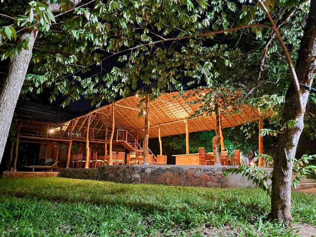 Green Villa Yala 蒂瑟默哈拉默 外观 照片
